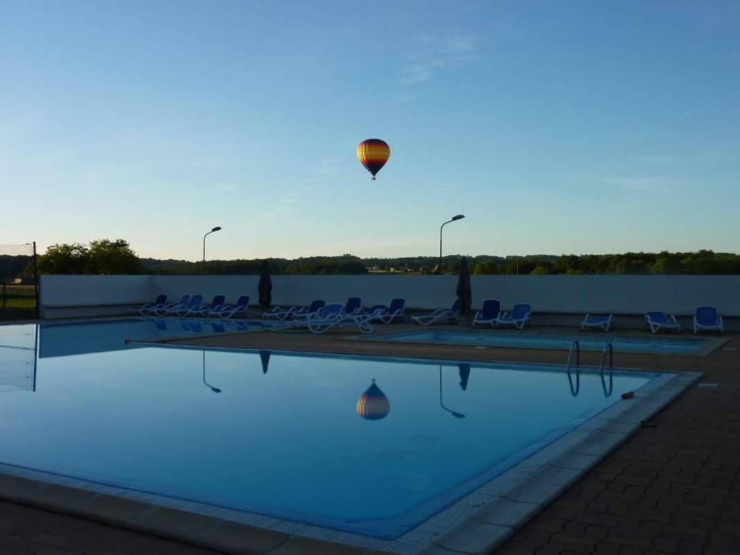 Camping Paradis De Maillac Sainte-Nathalène Exteriér fotografie