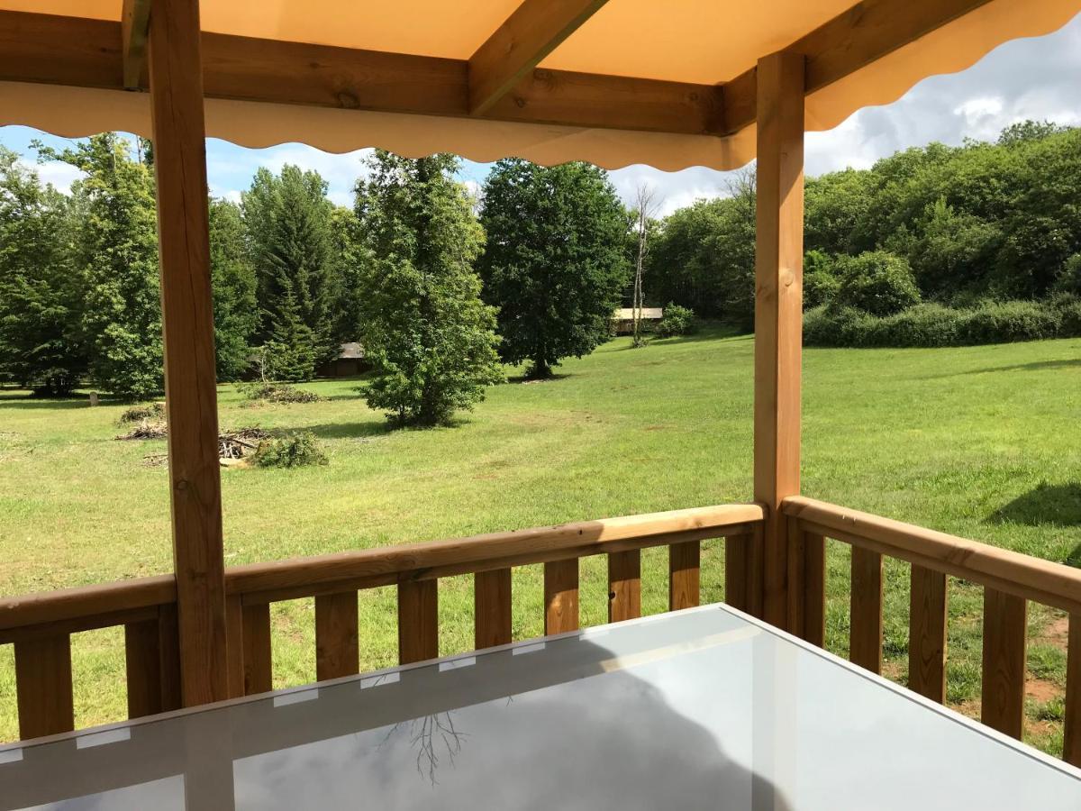 Camping Paradis De Maillac Sainte-Nathalène Exteriér fotografie