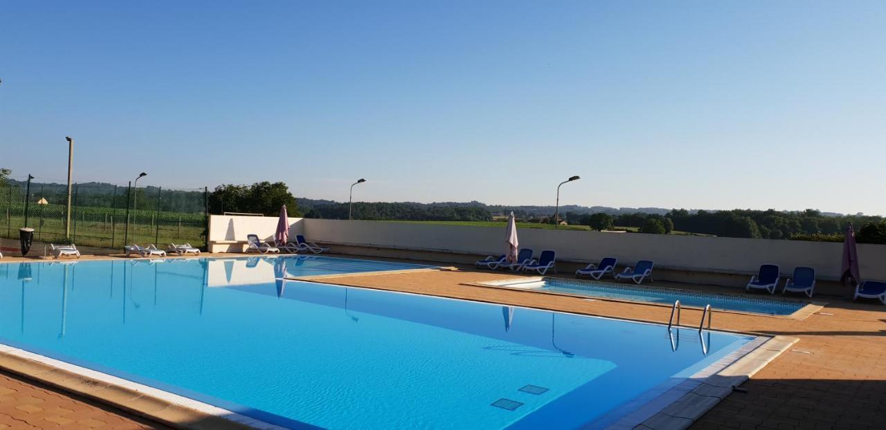 Camping Paradis De Maillac Sainte-Nathalène Exteriér fotografie