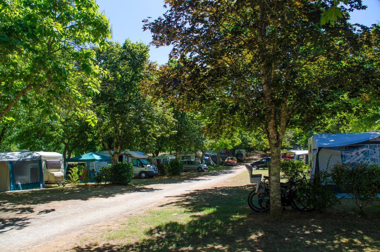 Camping Paradis De Maillac Sainte-Nathalène Exteriér fotografie
